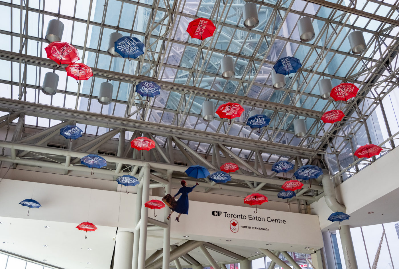 Mary Poppins - Malls - The Eaton Center - Activation